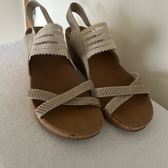 New Skechers Women's Beverlee Fancy Sips Size 10 - Picture 3 of 16